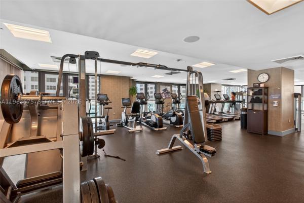 The Plaza On Brickell East, 950 Brickell Bay Dr #4100, Miami, Florida 33131, image 1