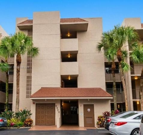 Sabal Palm Of Pine Island Ridge, 9520 Seagrape Dr #303, Davie, Florida 33324, image 1