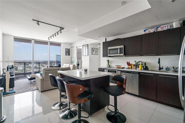 The Ivy At Riverfront, 90 SW 3rd St #2908, Miami, Florida 33130, image 1