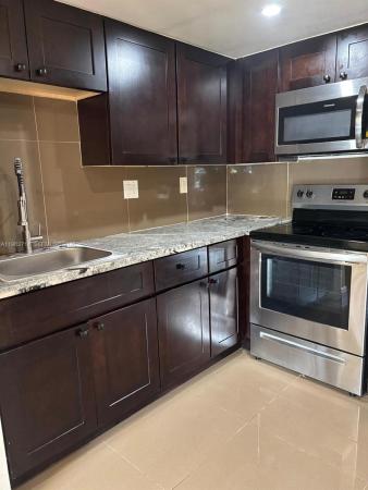 Westland Manor East, 6620 W 2nd Ct #110, Hialeah, Florida 33012, image 1