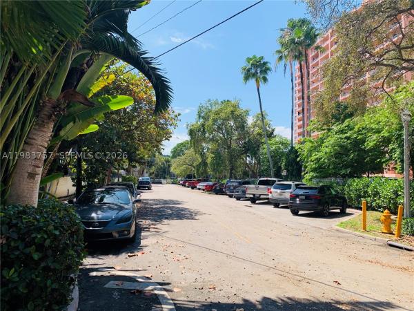 Admiral Farragut, 6815 Edgewater Dr #105, Coral Gables, Florida 33133, image 1