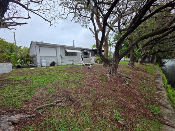 Country Club Estates, 1 Esplanade Dr #1, Miami Springs, Florida 33166, image 1