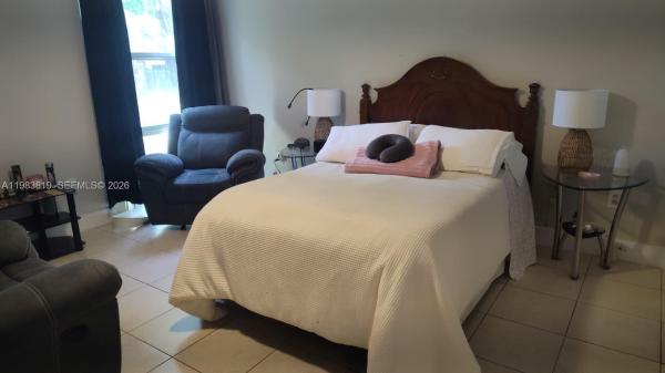 Avila North, 200 177th Dr #115, Sunny Isles Beach, Florida 33160, image 1