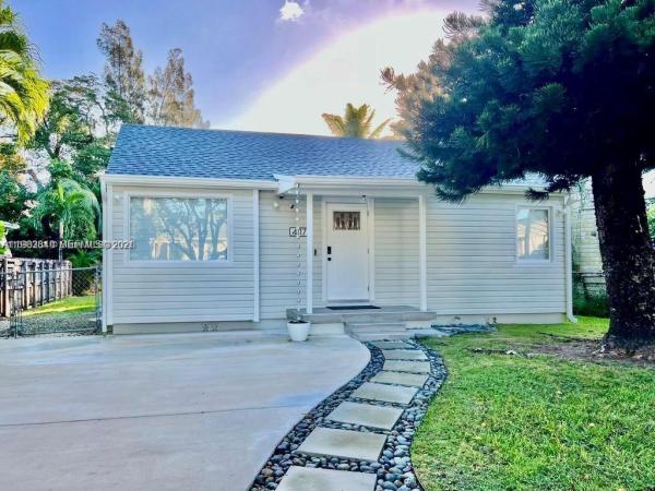 McKeever Terrace, 4117 SW 62nd Ave, South Miami, Florida 33155, image 1