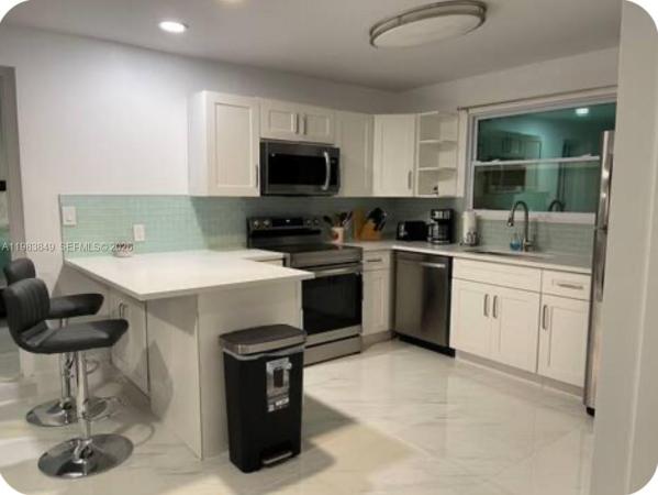 Middle River Terrace, 1432 NE 5th Ave #1-3, Fort Lauderdale, Florida 33304, image 2