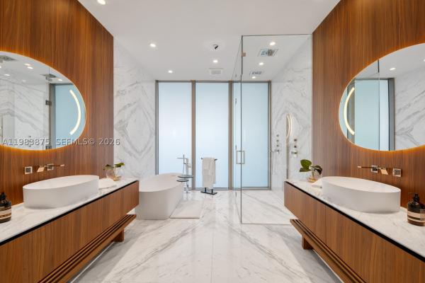 4 Grove Isle Dr #3, Miami, Florida 33133, image 2