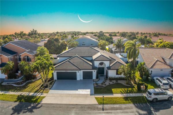 Preserve Estates, 930 NW 197th Ave, Pembroke Pines, Florida 33029, image 1