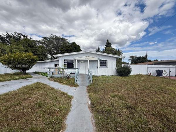 1541 NE 205th Ter, Unincorporated Dade County, Florida 33179, image 1