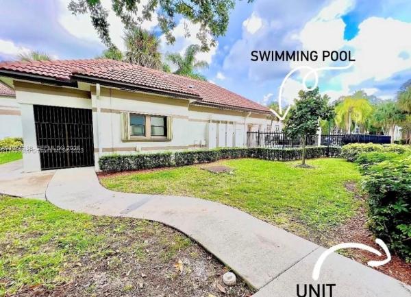 Hollywood Parc, 650 S Park Rd #25-5, Hollywood, Florida 33021, image 1