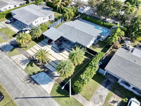 16231 SW 99th Ct, Unincorporated Dade County, Florida 33157, image 1