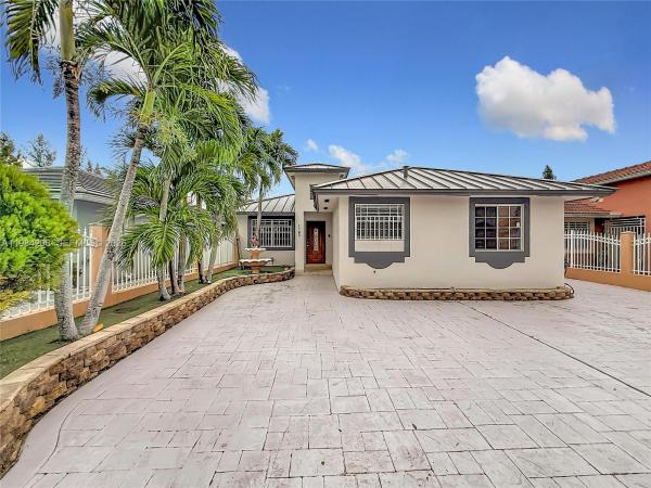 1163 NW 134th Pl, Unincorporated Dade County, Florida 33182, image 1