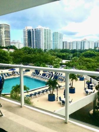 Flamenco, 3701 N Country Club Dr #504, Aventura, Florida 33180, image 2
