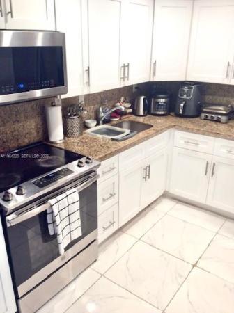Flamenco, 3701 N Country Club Dr #504, Aventura, Florida 33180, image 3