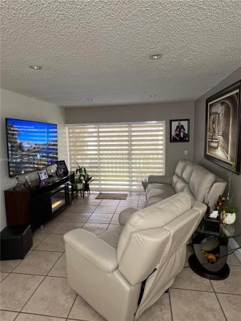 Los Arboles, 1900 W 68th St #F104, Hialeah, Florida 33014, image 1