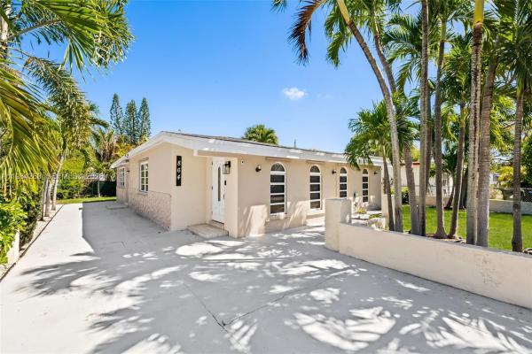 Lincoln Park, 864 NW 16th Ter, Fort Lauderdale, Florida 33311, image 1