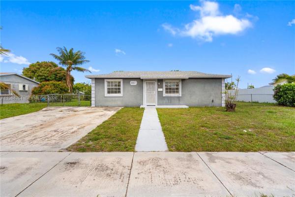 3361 NW 189th St, Miami Gardens, Florida 33056, image 3