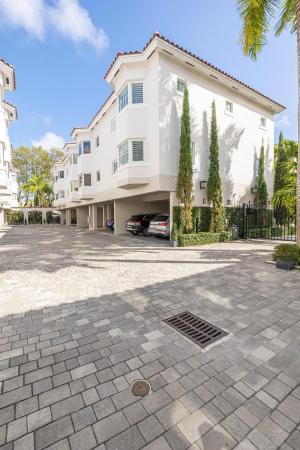 Villa Toscana, 261 Navarre Ave #B-1, Coral Gables, Florida 33134, image 1