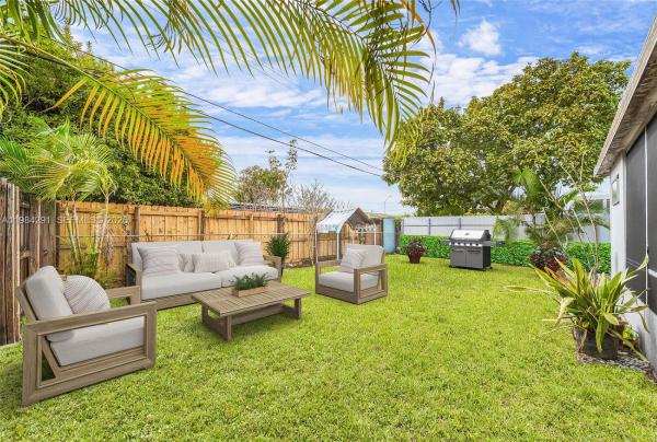 Essex Village, 27 Suffolk Ave 0, Hialeah, Florida 33010, image 1