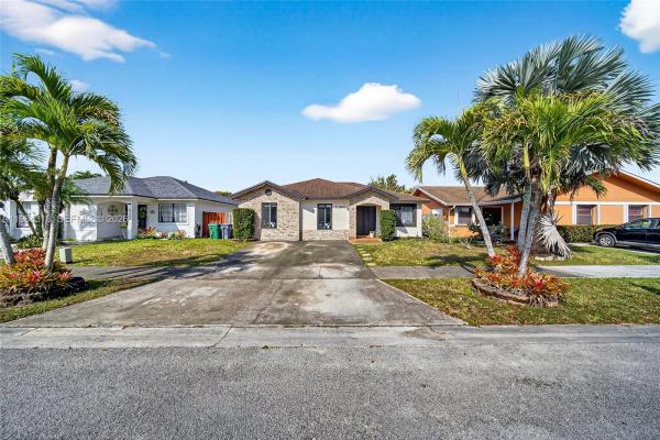 17990 SW 134th Ct, Unincorporated Dade County, Florida 33177, image 1