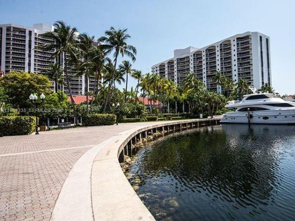 Portsview At Waterways, 3610 Yacht Club Dr #1002, Aventura, Florida 33180, image 2