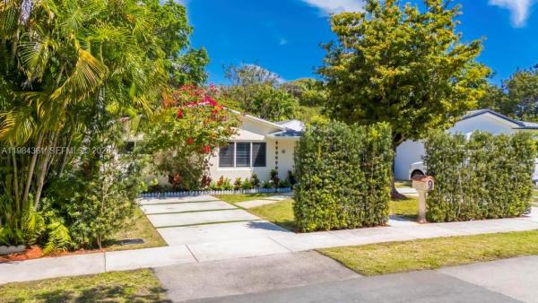 Dania Heights, 222 SW 7th St, Dania Beach, Florida 33004, image 1