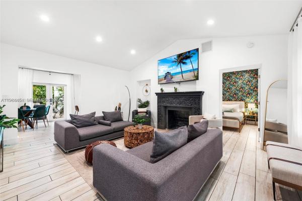 College Park, 232 NW 59th St, Miami, Florida 33127, image 2