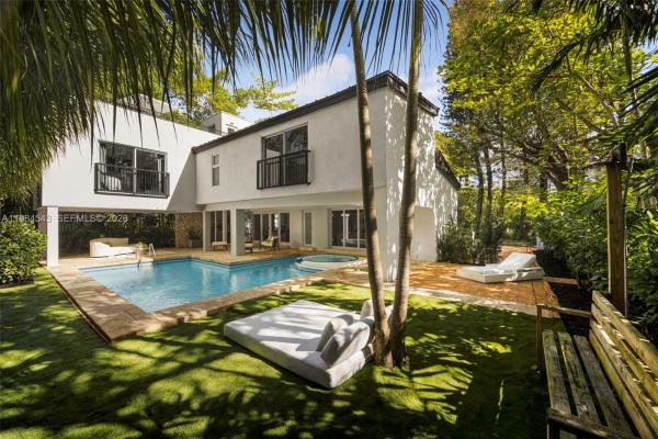 3090 Kirk St, Coconut Grove, Florida 33133, image 1