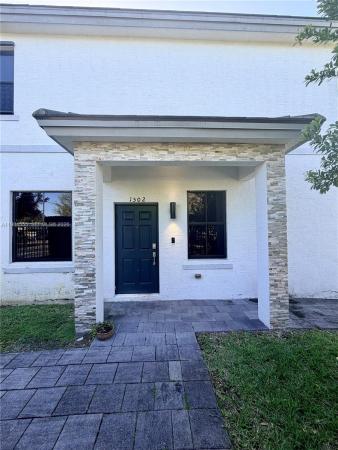 The Edge On 15th By Lennar, 1502 SW 29th St, Fort Lauderdale, Florida 33315, image 1