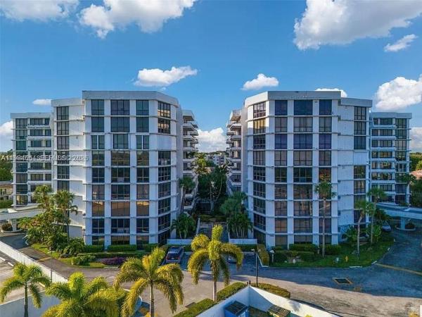 13951 Kendale Lakes Cir #910A, Unincorporated Dade County, Florida 33183, image 1