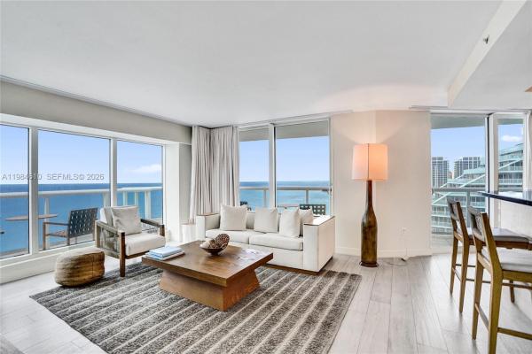 The Q Club Resort & Residences, 505 N Fort Lauderdale Beach Blvd #2217, Fort Lauderdale, Florida 33304, image 2