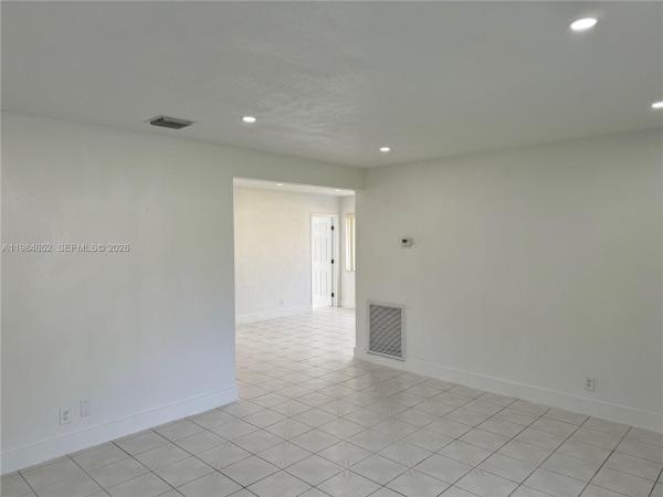 Sheridan Park, 2400 N 57th Way, Hollywood, Florida 33021, image 2