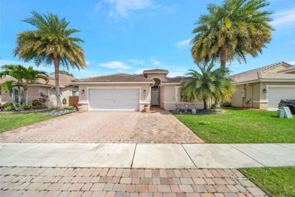 Encantada, 1531 SW 194th Ter, Pembroke Pines, Florida 33029, image 1