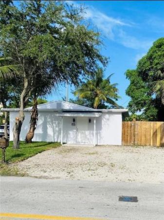 South Middle River, 1244 NW 1st Ave, Fort Lauderdale, Florida 33311, image 1