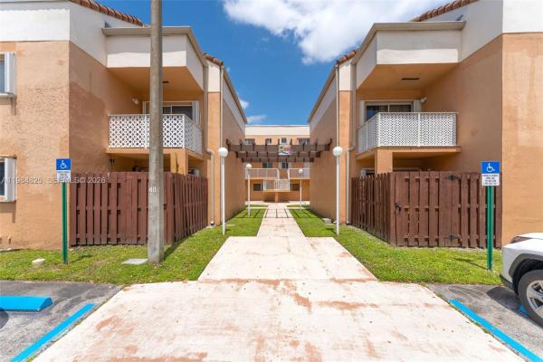 14907 SW 80th St #115, Unincorporated Dade County, Florida 33193, image 1