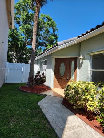 Meadow Lakes At Hillsboro Country Club, 10301 N Serene Meadow Dr N, Boca Raton, Florida 33428, image 3