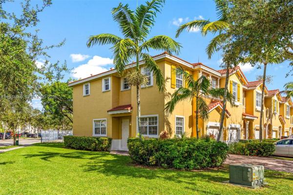 Portofino Villas West, 2109 NE 3rd Ct, Homestead, Florida 33033, image 3