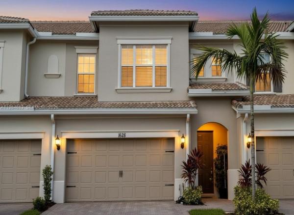 Parkview At Hillcrest, 1628 Myrtle Oak Ter, Hollywood, Florida 33021, image 1