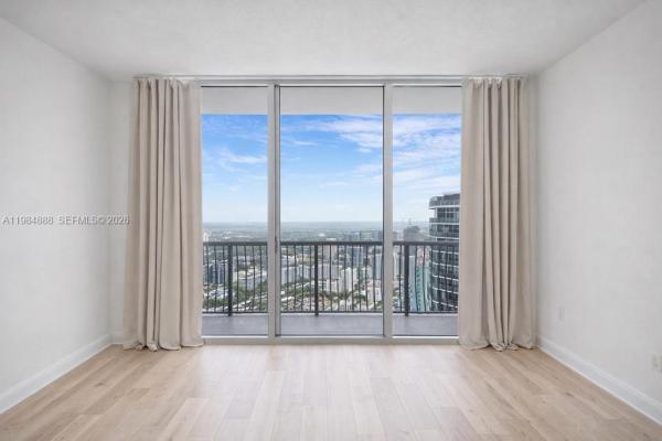 Opera Tower, 1750 N Bayshore Dr #3811, Miami, Florida 33132, image 1