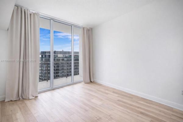 Opera Tower, 1750 N Bayshore Dr #3811, Miami, Florida 33132, image 2