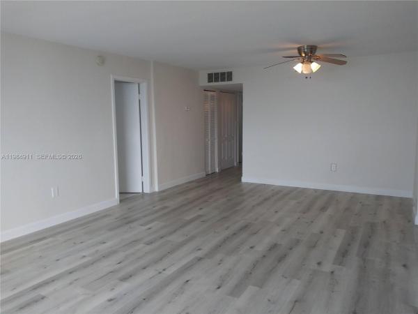 Waterway Plaza, 7900 Tatum Waterway Dr #405, Miami Beach, Florida 33141, image 1