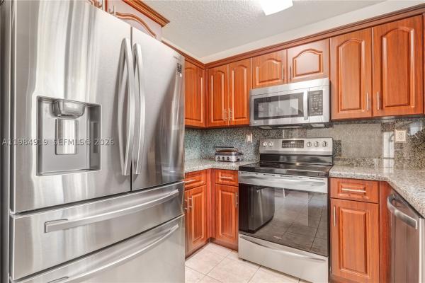 Tesoro At Forest Lakes, 16323 SW 97th St, The Hammocks, Florida 33196, image 1