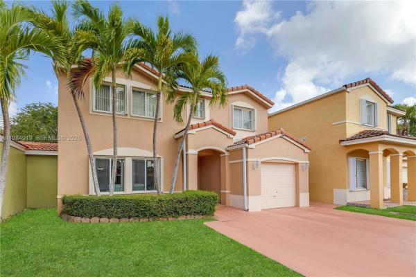 Tesoro At Forest Lakes, 16323 SW 97th St, The Hammocks, Florida 33196, image 2