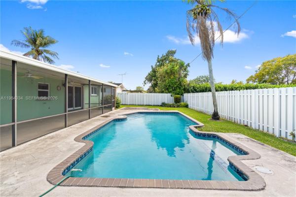 Cutler Ridge Pines, 19900 SW 87th Ct, Cutler Bay, Florida 33157, image 2