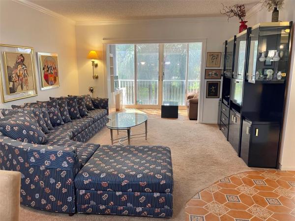 Hillcrest, 3850 Washington St #214, Hollywood, Florida 33021, image 1