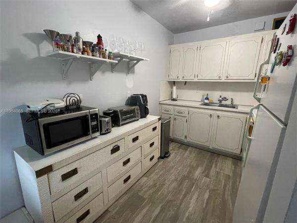Markham, 279 Markham M #M, Deerfield Beach, Florida 33442, image 2