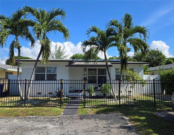 Hollywood Little Ranches, 2247 Jackson St, Hollywood, Florida 33020, image 1