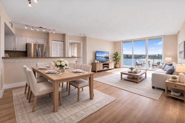 Yacht Club At Portofino, 90 Alton Rd #1810, Miami Beach, Florida 33139, image 1
