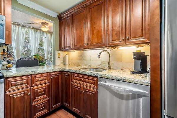 Avila South, 200 172nd St #319, Sunny Isles Beach, Florida 33160, image 2