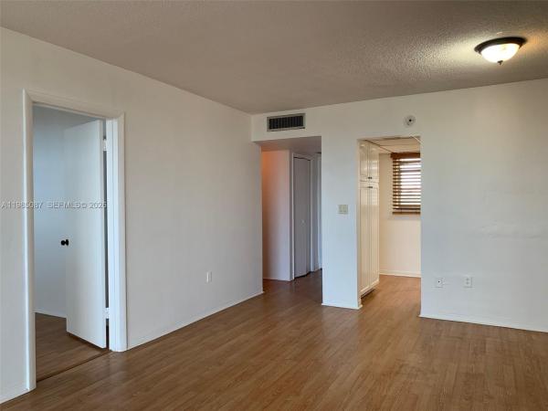 Point East, 2859 Leonard Dr #G-510, Aventura, Florida 33160, image 2