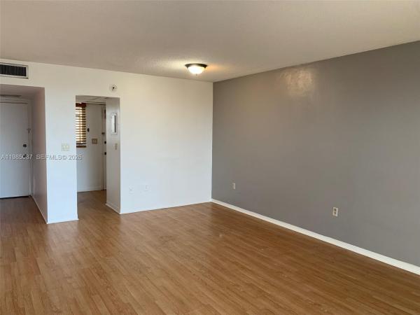Point East, 2859 Leonard Dr #G-510, Aventura, Florida 33160, image 3